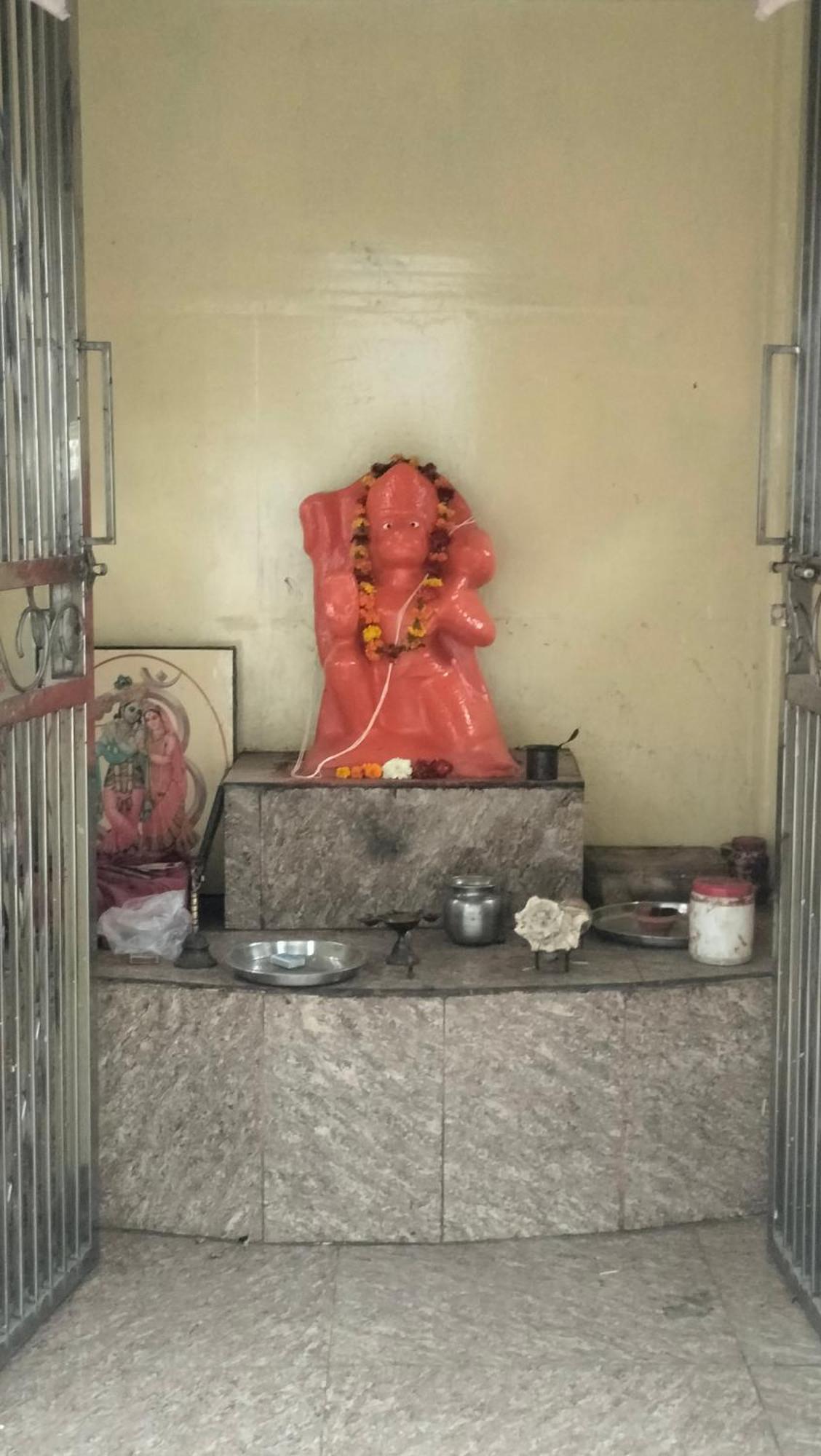 Maa Gayatri Dham Hotel Vrindavan Bagian luar foto